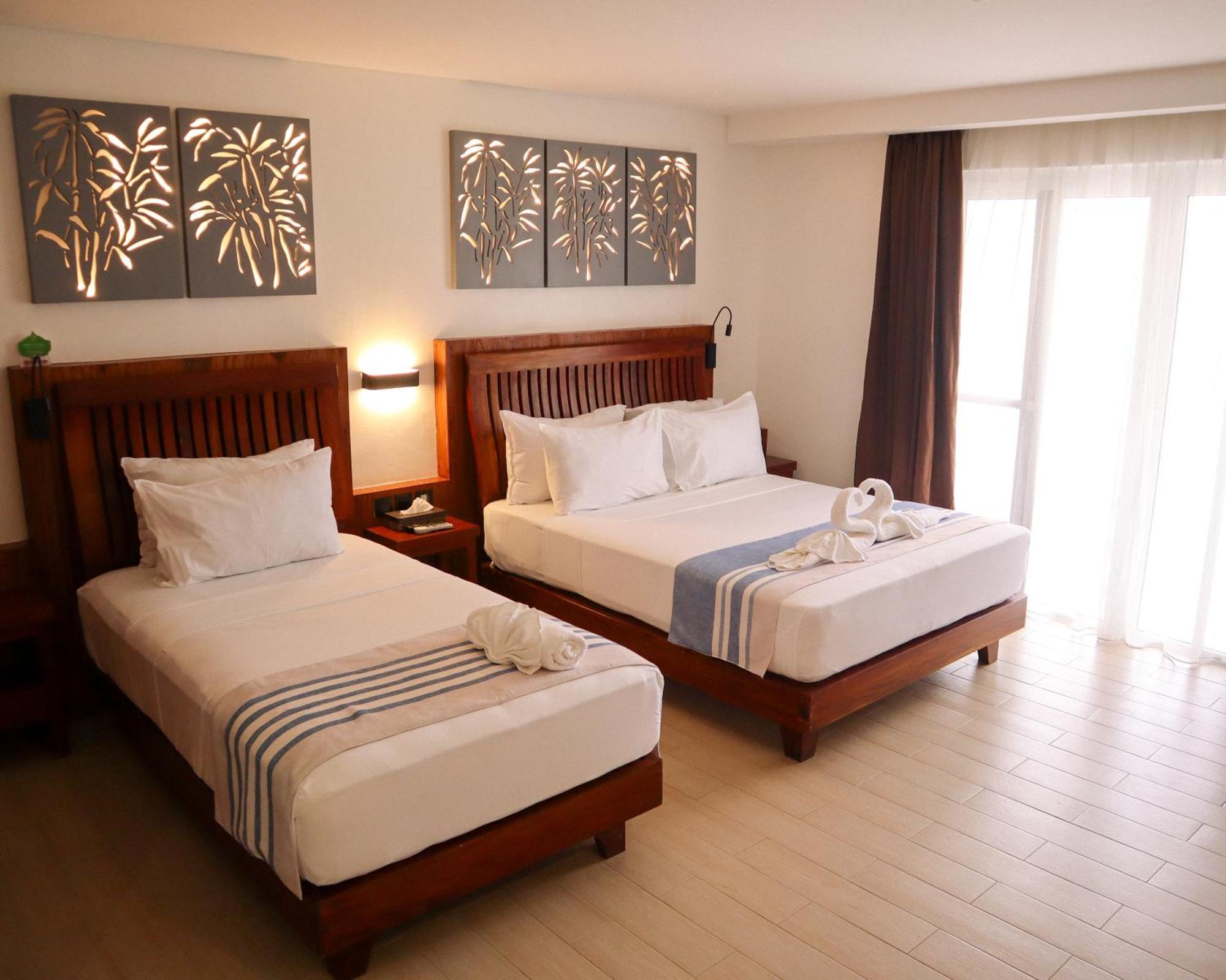Aira Boracay Hotel Balabag  Exterior photo